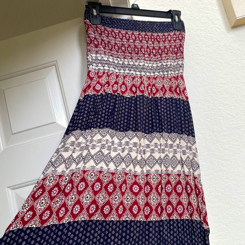Maxi strapless dress